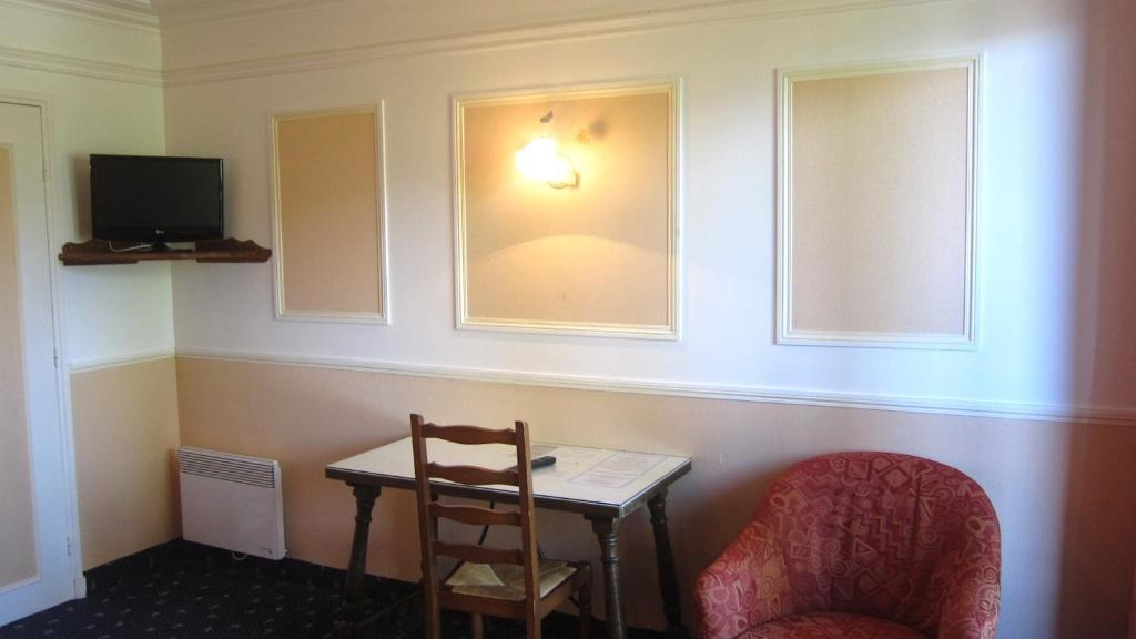 Hotel Les Barnieres Гилестр Екстериор снимка