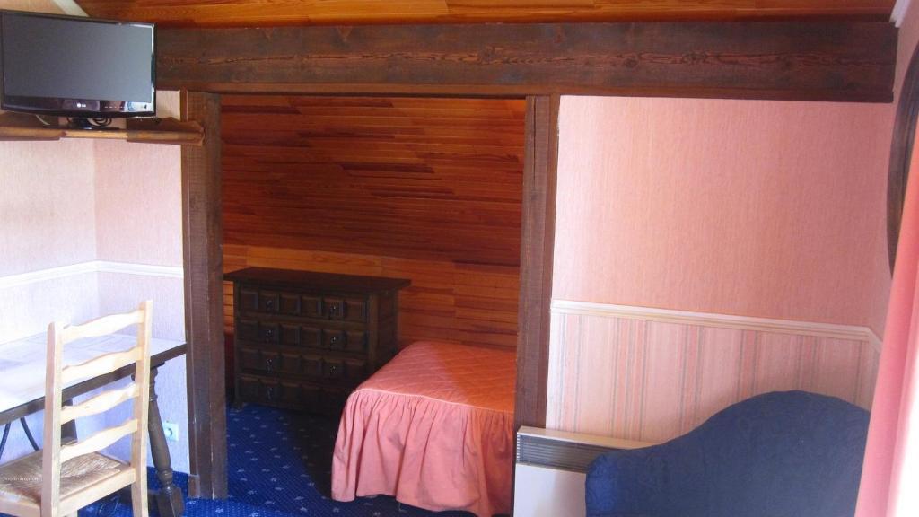 Hotel Les Barnieres Гилестр Екстериор снимка