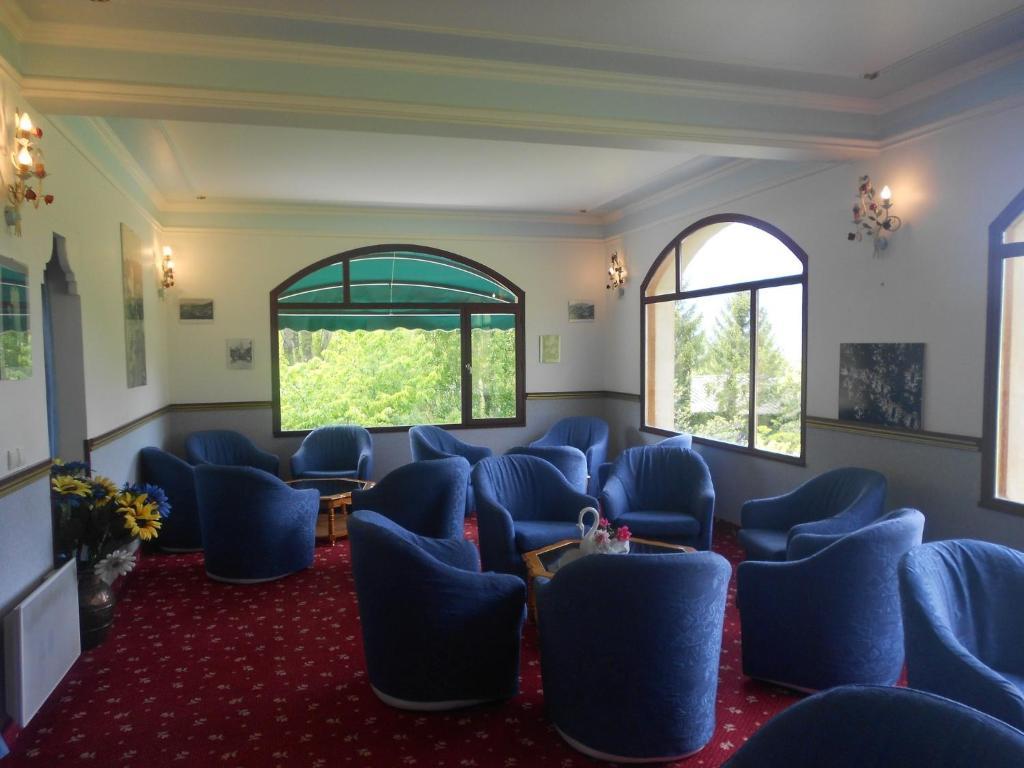 Hotel Les Barnieres Гилестр Екстериор снимка